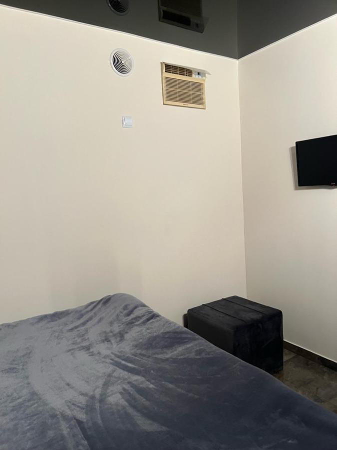 Enigma Hostel Yerevan Exterior foto