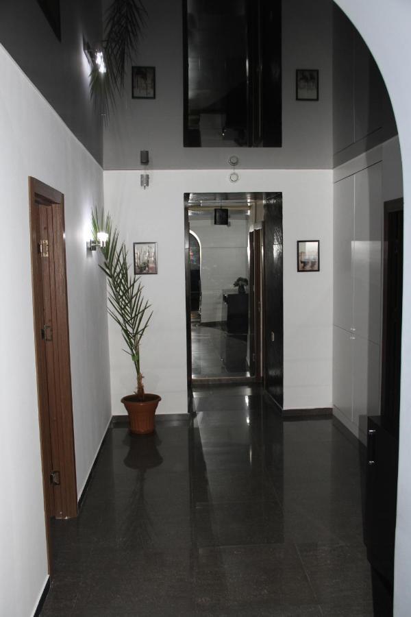 Enigma Hostel Yerevan Exterior foto